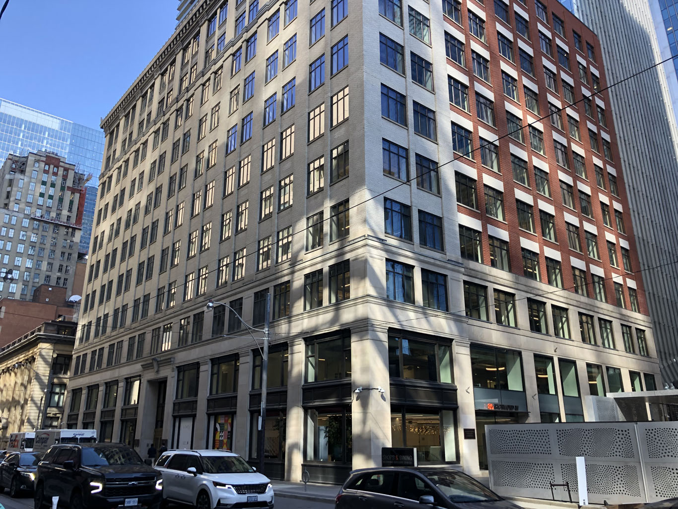 Slalom Toronto (3 floors)